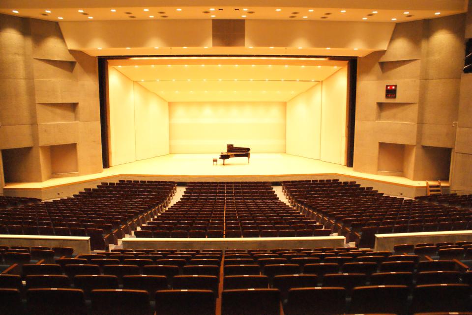 浦安市文化会館　【講演会場】